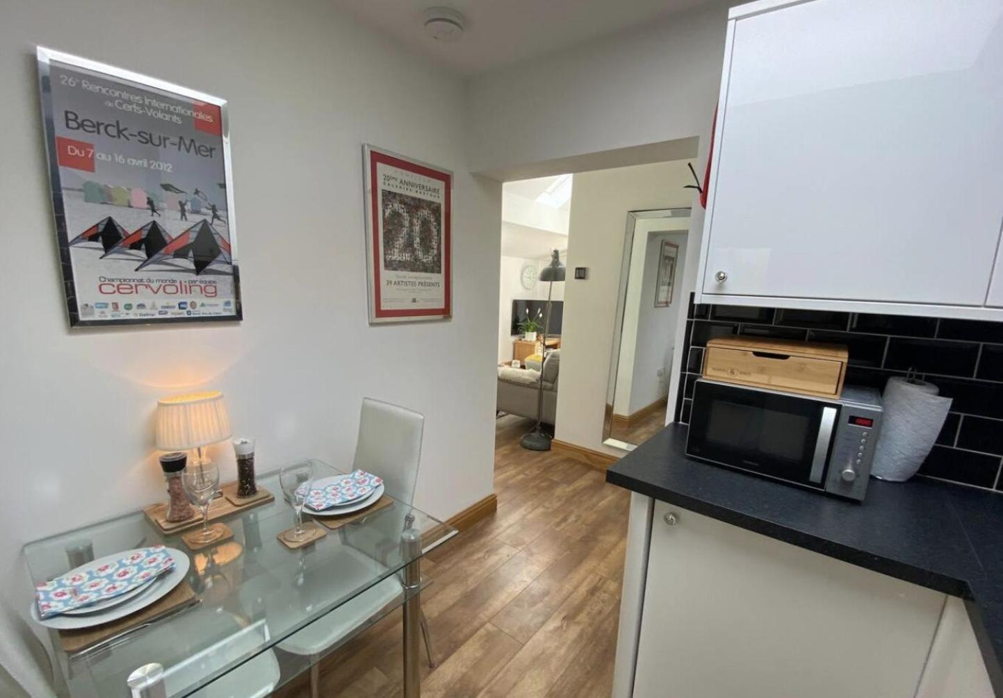 Apartamento Cosy Dog Friendly Self Contained With Parking