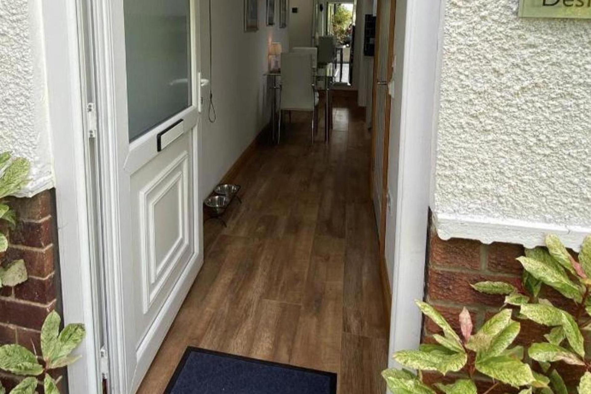 Apartamento Cosy Dog Friendly Self Contained With Parking *
